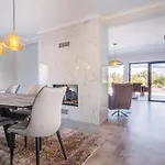 Luxurious 4bedroom Retreat By Lisbeyond Vila *