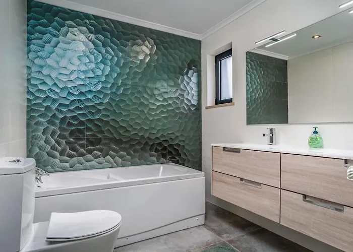 Luxurious 4bedroom Retreat By Lisbeyond Villa