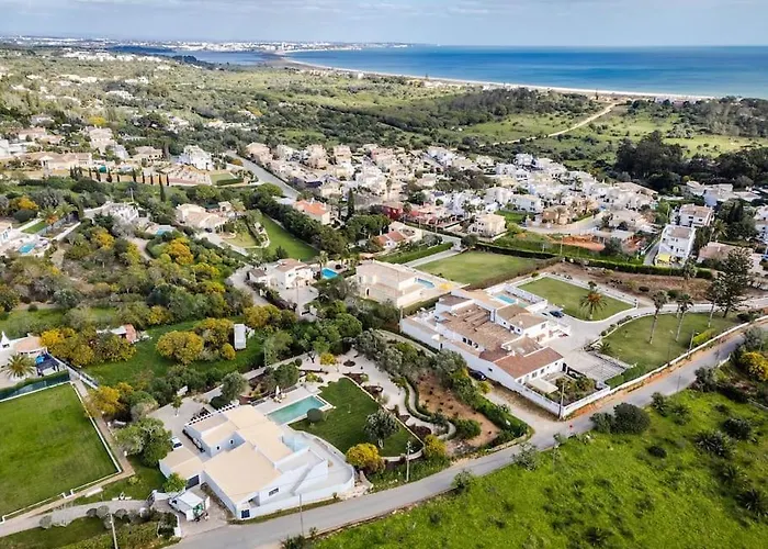 Luxurious 4bedroom Retreat By Lisbeyond *