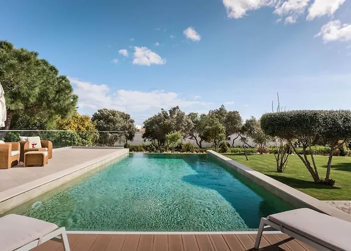 Luxurious 4bedroom Retreat By Lisbeyond