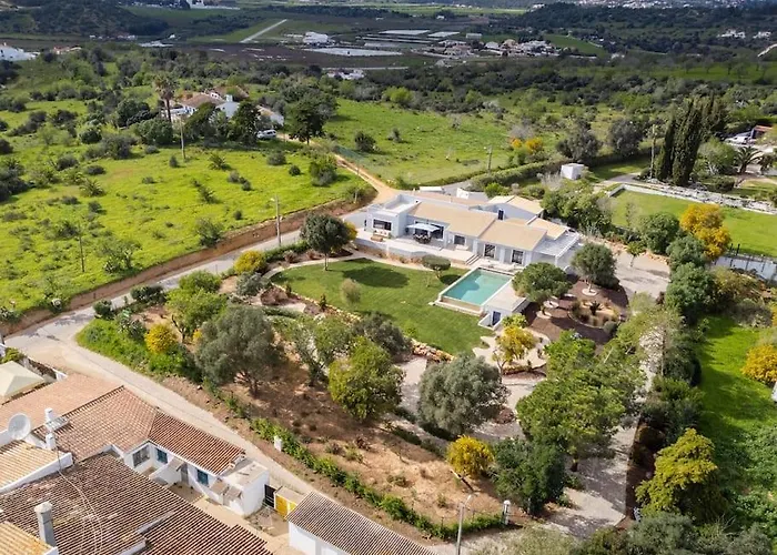 Villa Luxurious 4bedroom Retreat By Lisbeyond