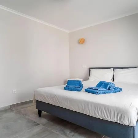 Luxurious 4bedroom Retreat