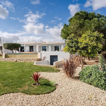 Luxurious 4bedroom Retreat By Lisbeyond *