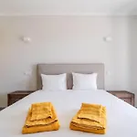 Luxurious 4bedroom Retreat By Lisbeyond * Lagos