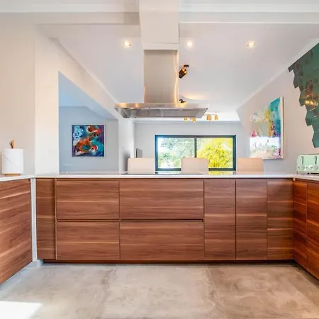 Luxe: Private 4br Designer With Pool Villa Lagos