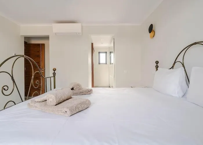 Luxurious 4bedroom Retreat By Lisbeyond Villa *