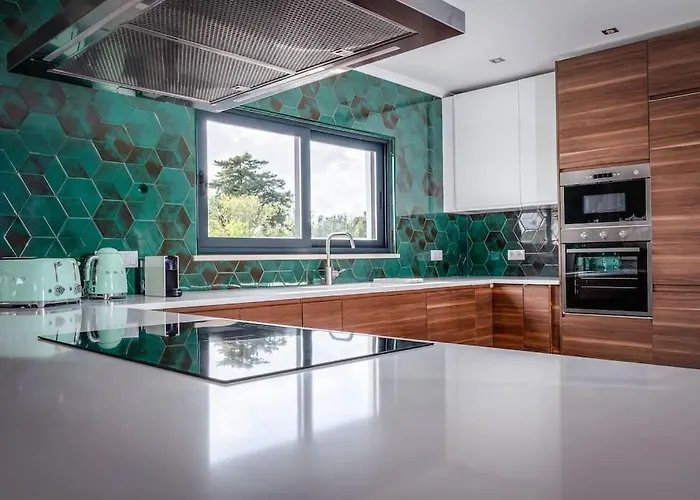 Luxurious 4bedroom Retreat By Lisbeyond Lagos